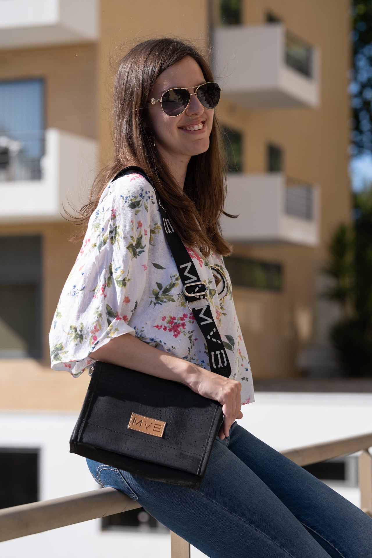 Night Vegan Crossbody Bag black cork