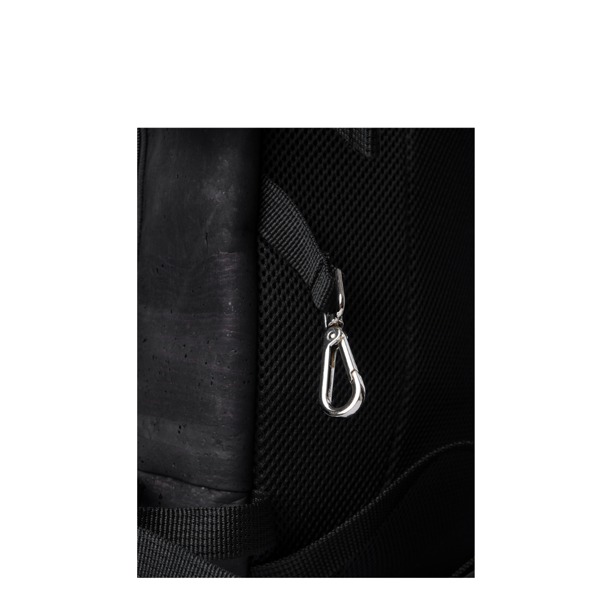 Xplorer Vegan Backpack for travel black