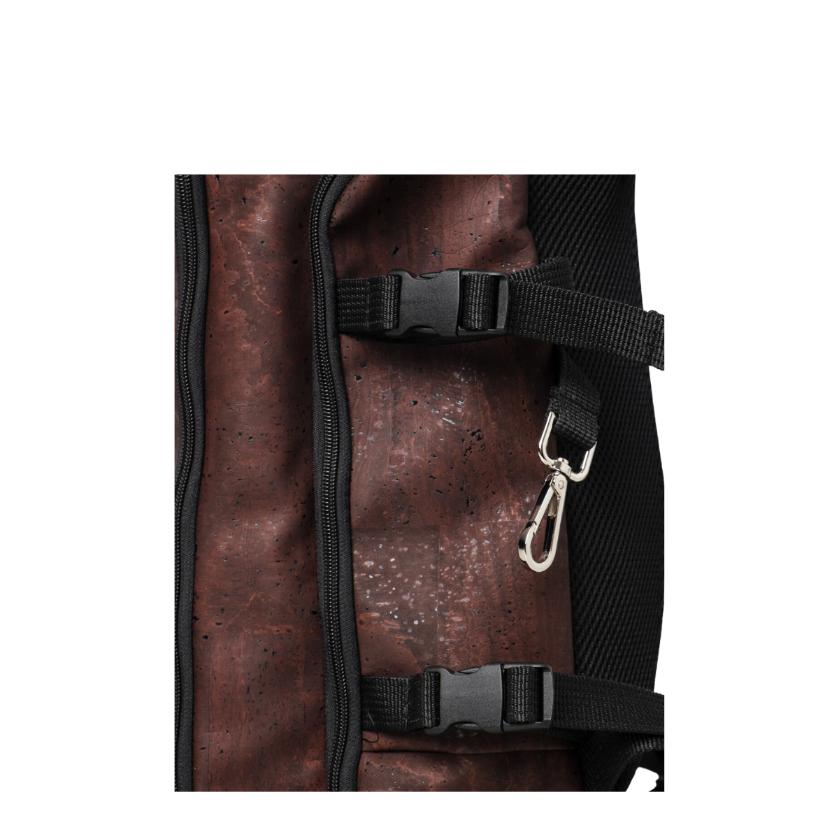 Xplorer Vegan Backpack for travel dark brown