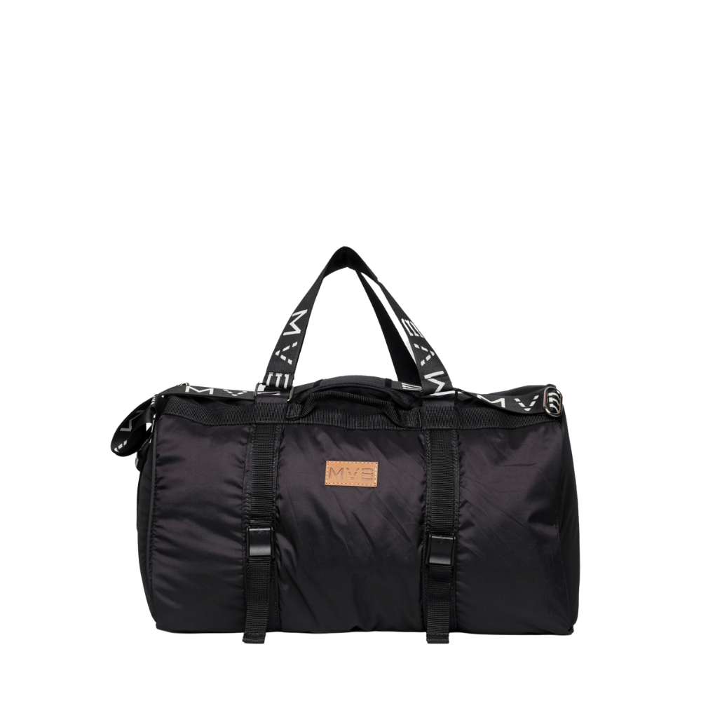 Sports Vegan Duffle Bag black - Made with ocean plastic