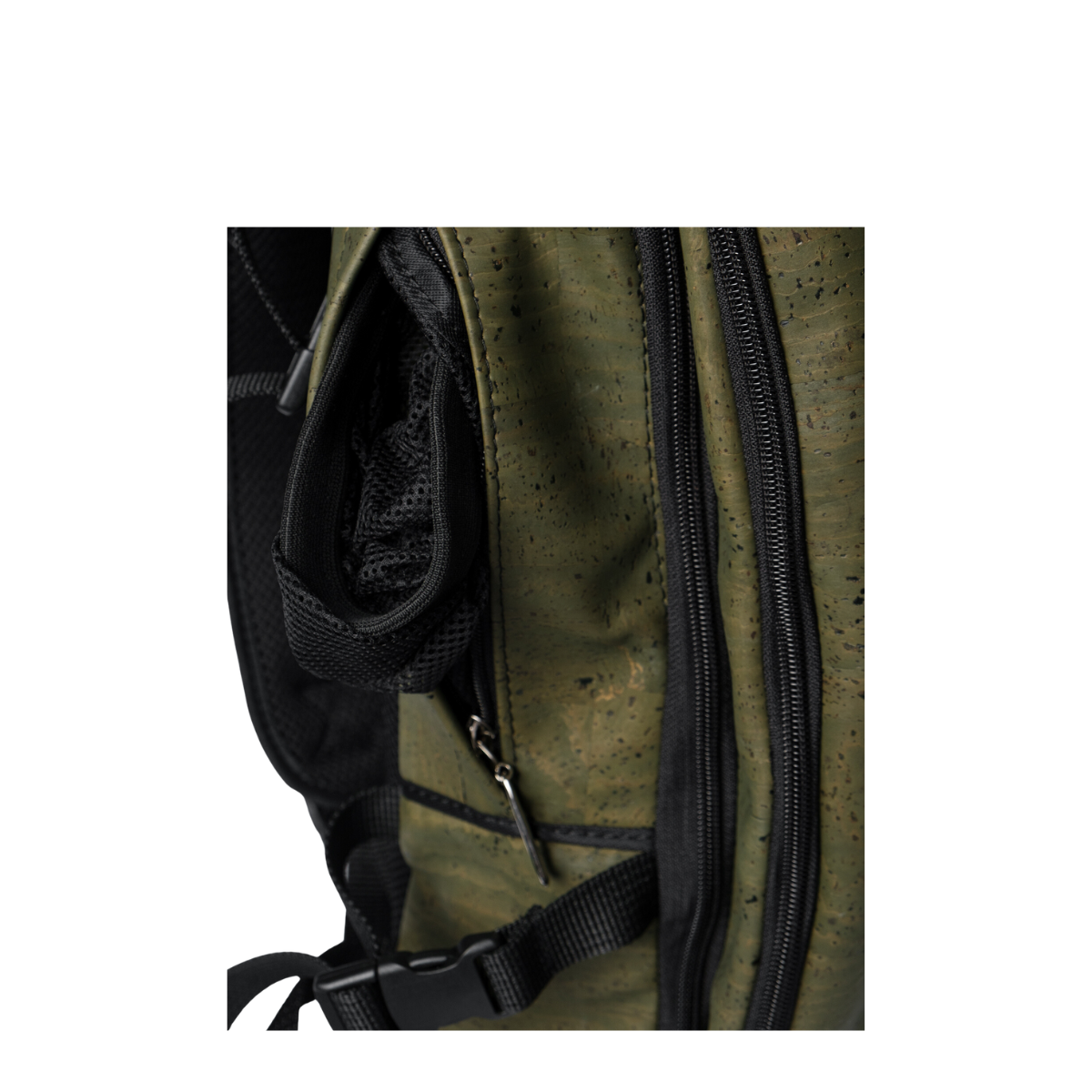 Xplorer vegan backpack for travel green